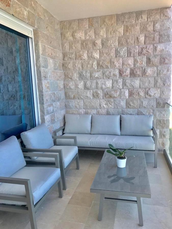 Lux Apartments Krasići Екстериор снимка