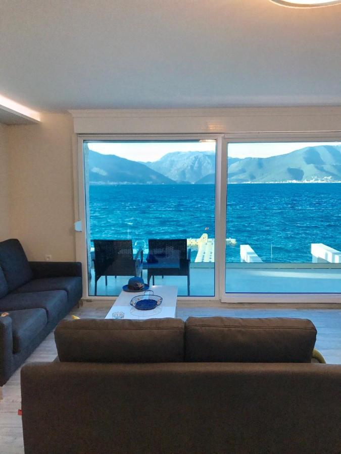 Lux Apartments Krasići Екстериор снимка