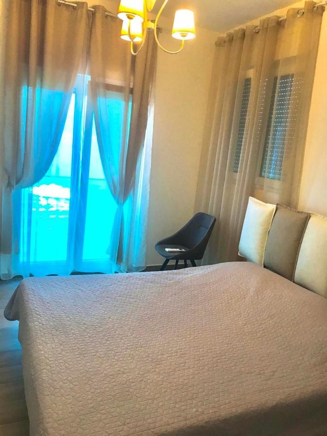 Lux Apartments Krasići Екстериор снимка